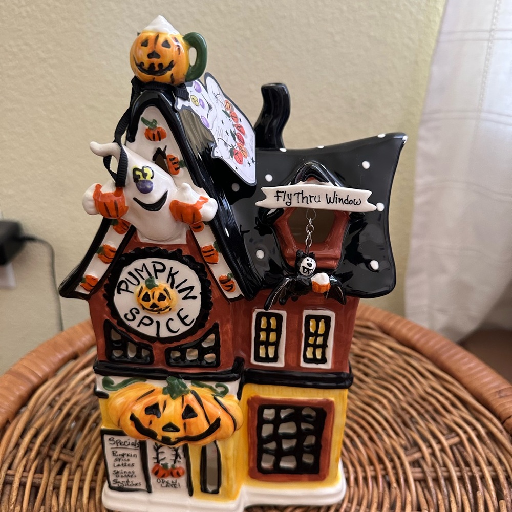 Pumpkin Spice Ceramic Haunted House